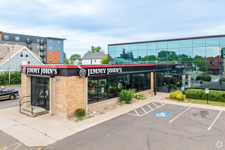 More Photos Of 823 Belknap St, Superior Office For Lease