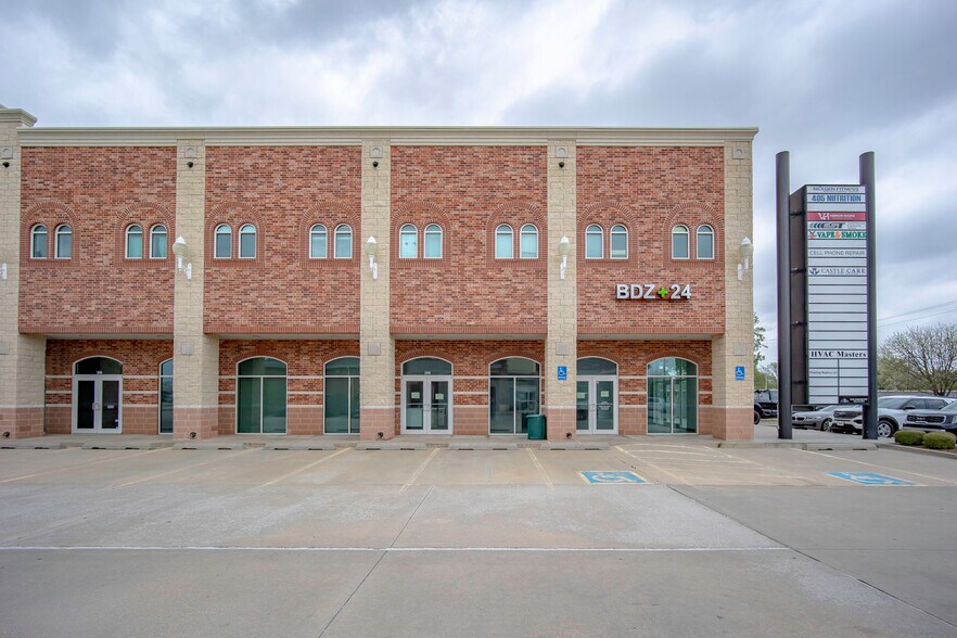 More Photos Of 480 24th Ave NW, Norman Storefront Retail Office For Lease