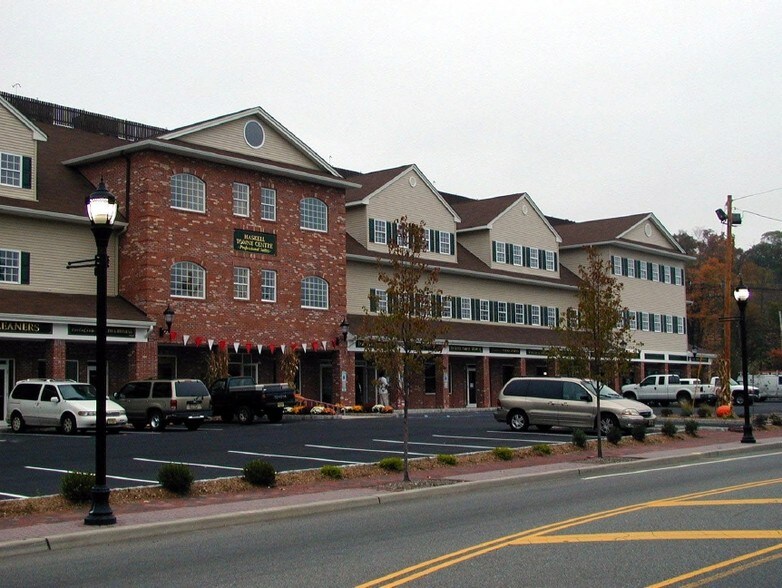 More Photos Of 1069 Ringwood Ave, Haskell Office For Lease