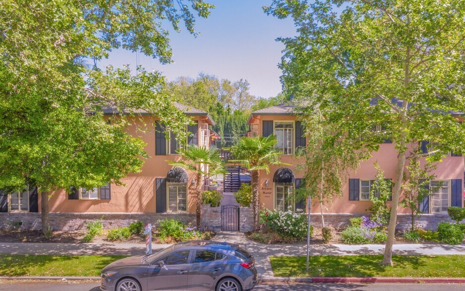 Primary Photo Of 2323-2325 H St, Sacramento Apartments For Sale
