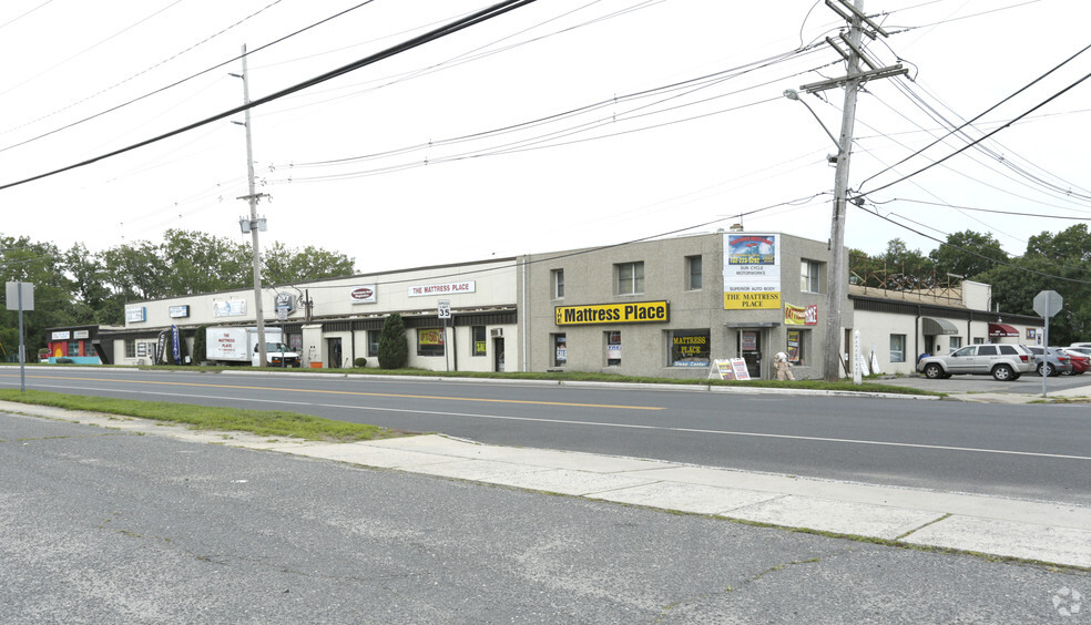 Primary Photo Of 187 Parker Ave, Manasquan Warehouse For Lease