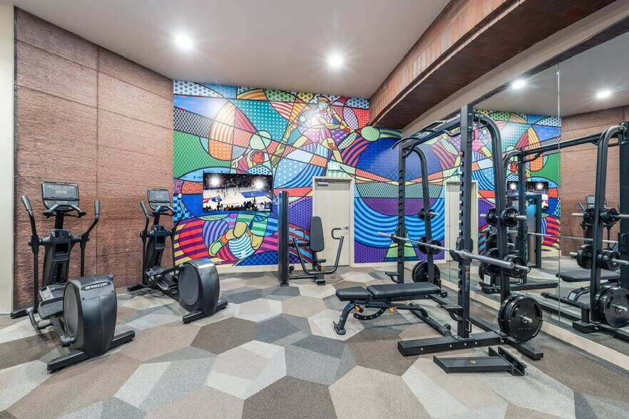 More Photos Of 1801 Market St, Philadelphia Office For Lease