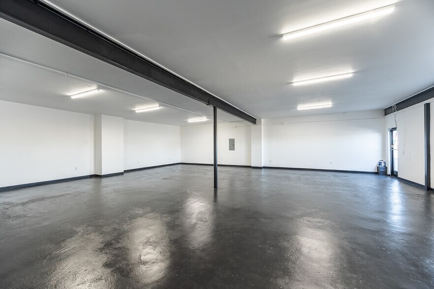 More Photos Of 610 E Broadway Ave, Moses Lake Freestanding For Lease