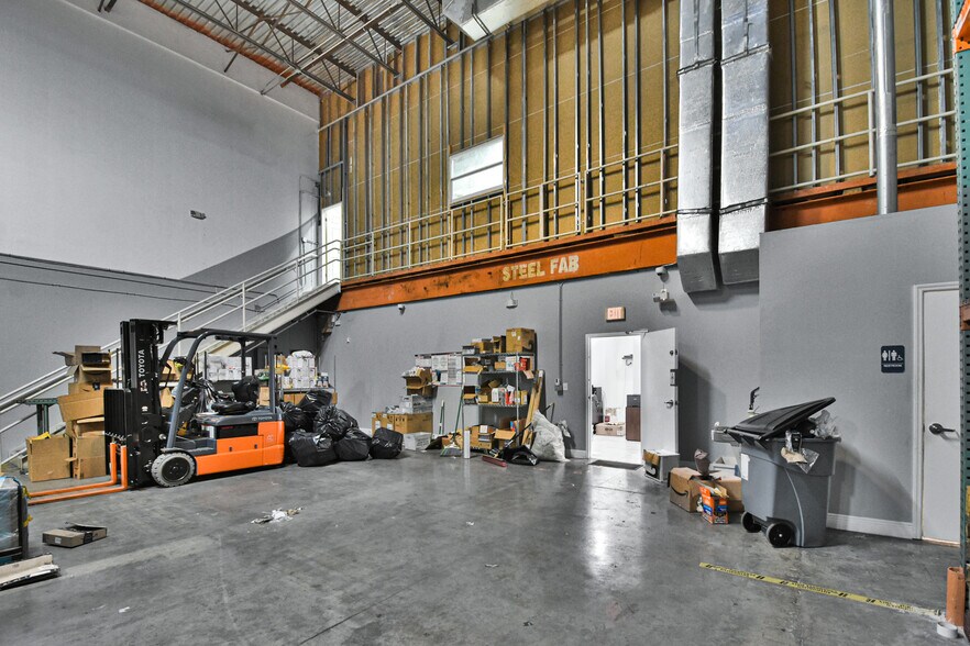 More Photos Of 2020 NW 129th Ave, Miami Warehouse For Lease