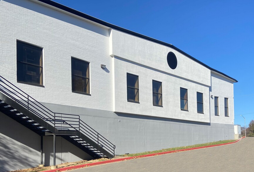 More Photos Of 8701-8745 D'Arcy Rd, District Heights Unknown For Lease