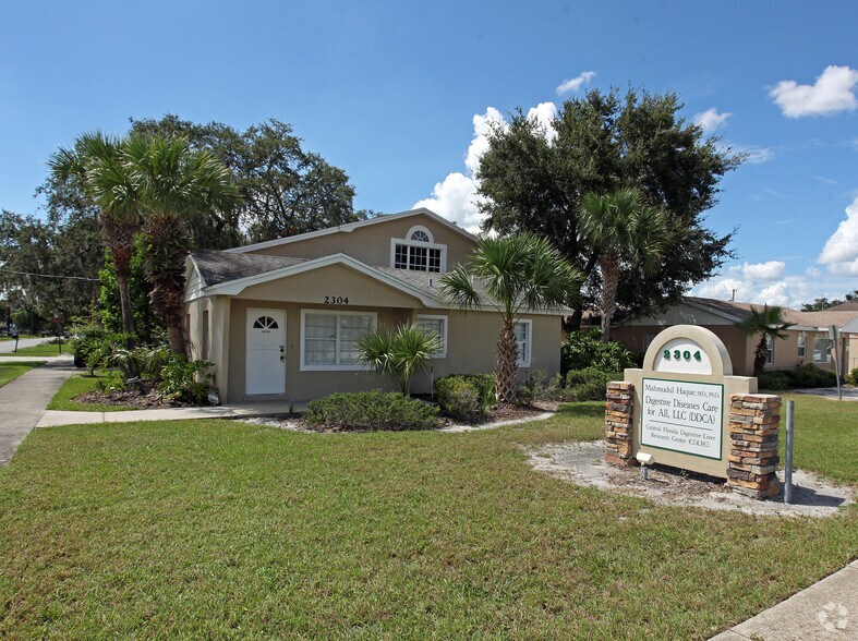 Primary Photo Of 2304 Lakeland Hills Blvd, Lakeland Medical For Sale