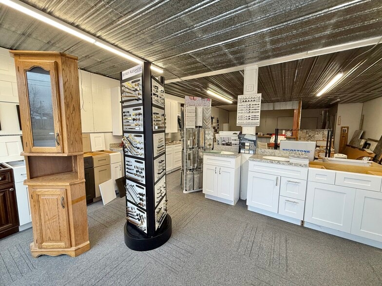 More Photos Of 1338 12th St, Tell City General Retail For Sale