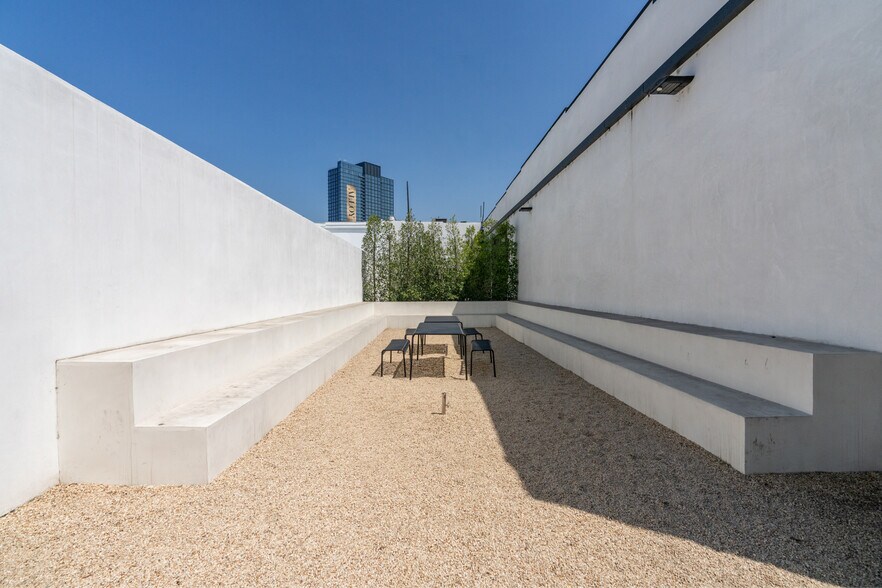 More Photos Of 609 S Santa Fe Ave, Los Angeles Manufacturing For Sale