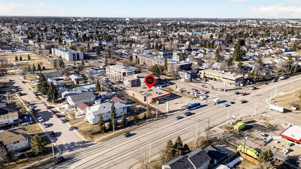 More Photos Of 10639 156th St NW, Edmonton Storefront For Sale