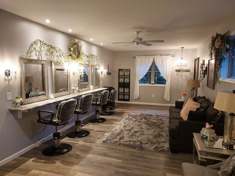 More Photos Of 656 Minnis Rd NE, Cleveland Lodge Meeting Hall For Sale