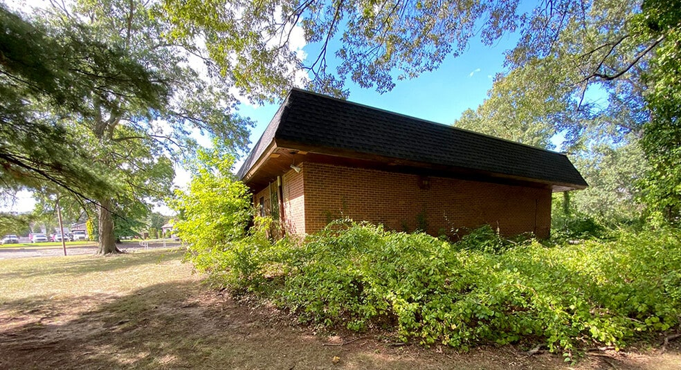 More Photos Of 2932 Haddonfield Rd, Pennsauken Bank For Sale