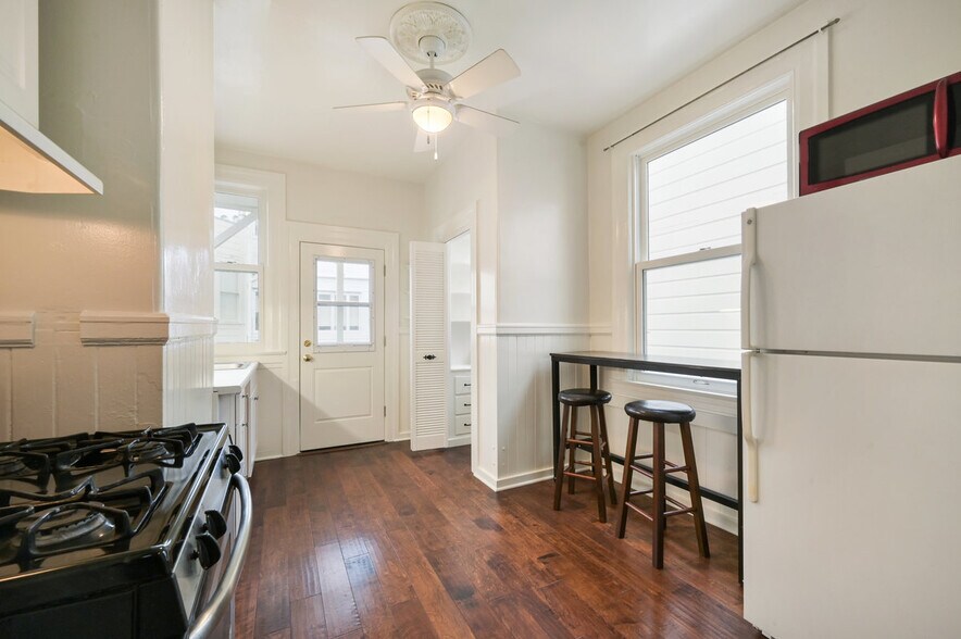More Photos Of 733-743 Waller St, San Francisco Apartments For Sale