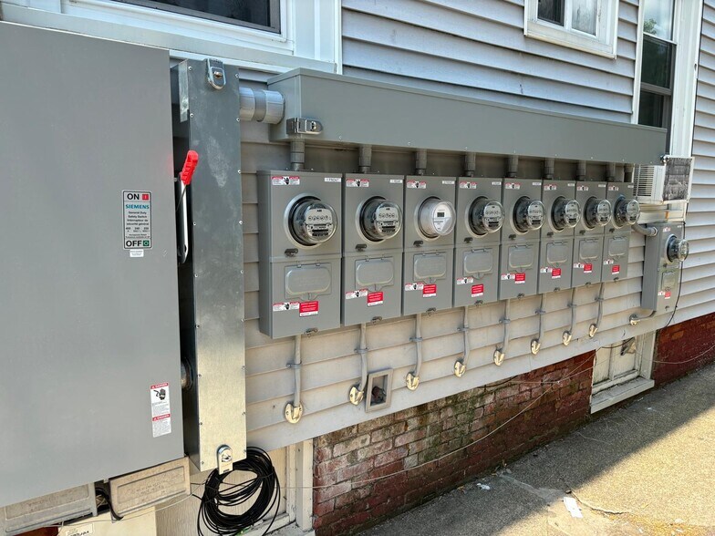 More Photos Of 79-81 Fales St, Central Falls Apartments For Sale