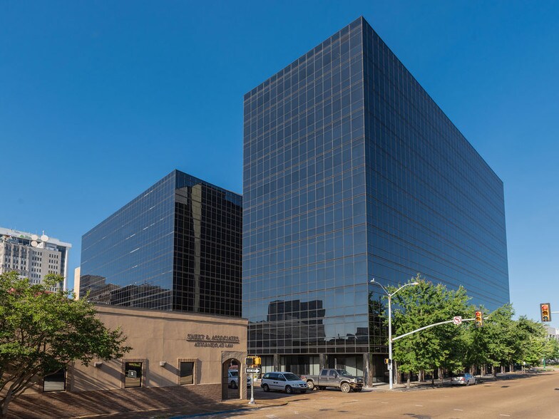 More Photos Of 200 S Lamar St, Jackson Office For Sale