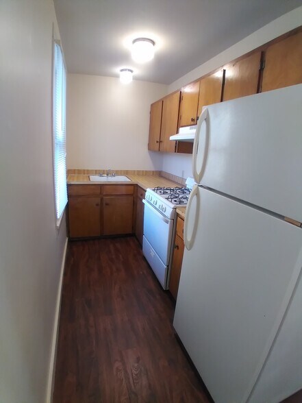 More Photos Of 219 W Magnolia Ave, San Antonio Apartments For Sale