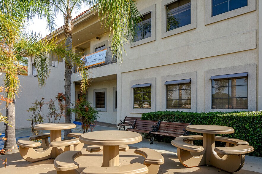 More Photos Of , Orange Office For Sale