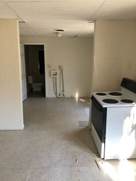 More Photos Of 1088 National St, Memphis Apartments For Sale