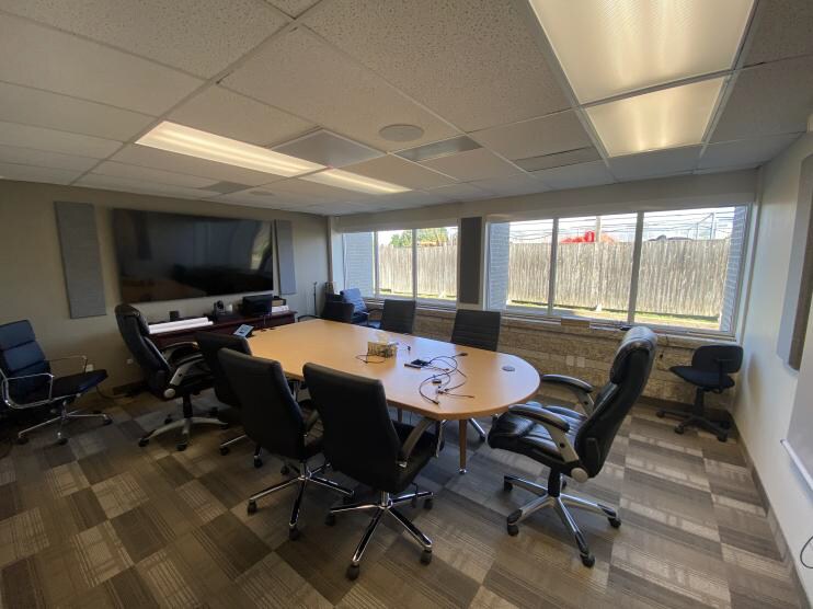 More Photos Of 5459 Canotek Rd, Gloucester Light Manufacturing For Sale