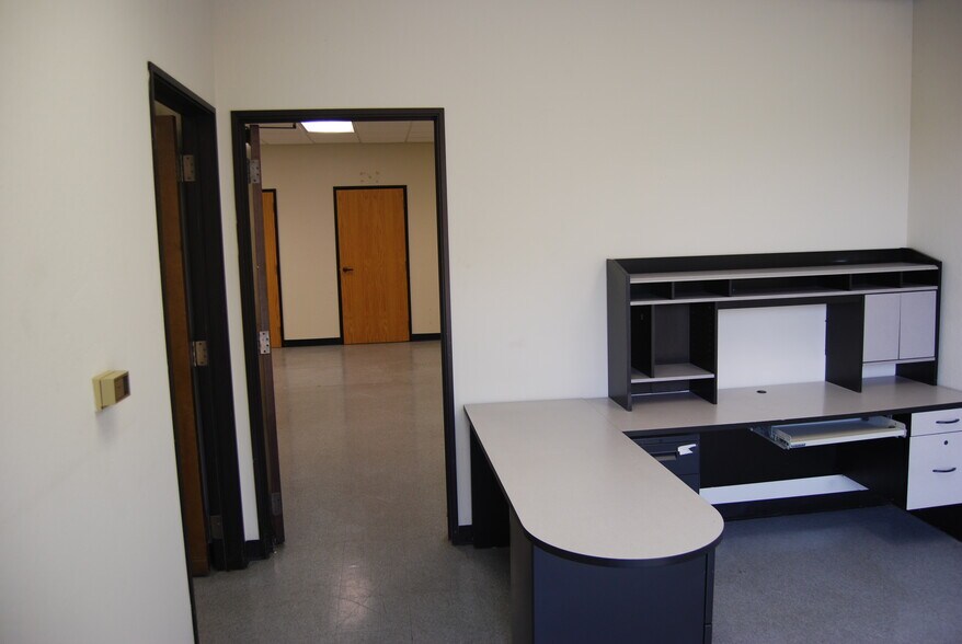 More Photos Of 46560 Fremont Blvd, Fremont Research And Development For Lease