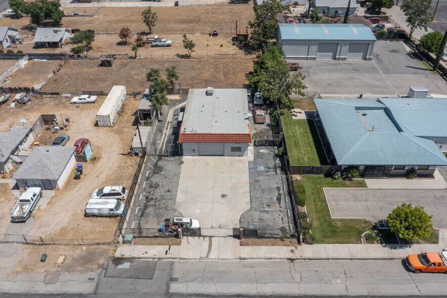 More Photos Of 2436 5th St, Highland Warehouse For Sale