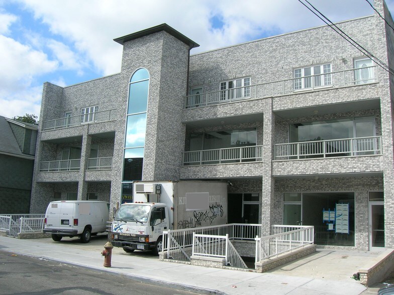 More Photos Of 4338-4342 162nd St, Flushing Storefront Retail Office For Sale