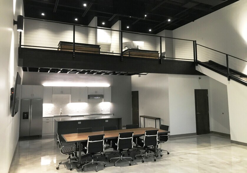 More Photos Of 940 McKinley Pky, Delano Light Manufacturing For Sale