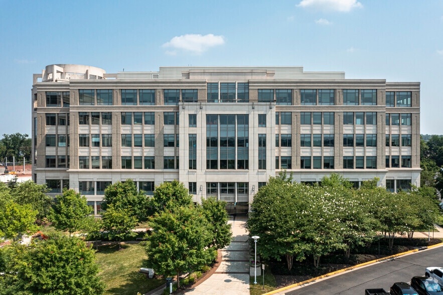 More Photos Of 5870 Trinity Pky, Centreville Unknown For Lease