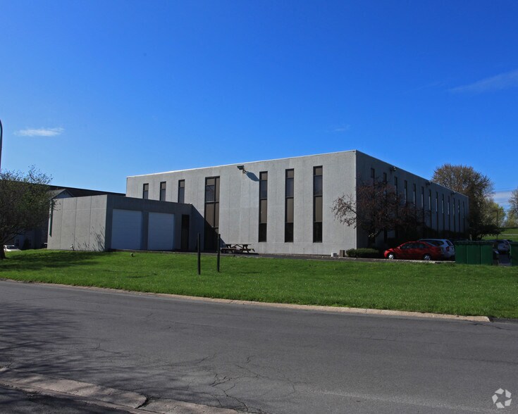 More Photos Of 890 7th North St, Liverpool Office For Lease