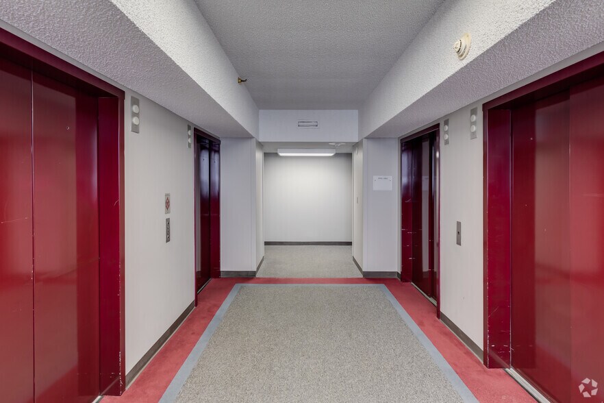 Photo of 39th Floor Ste 60-3950