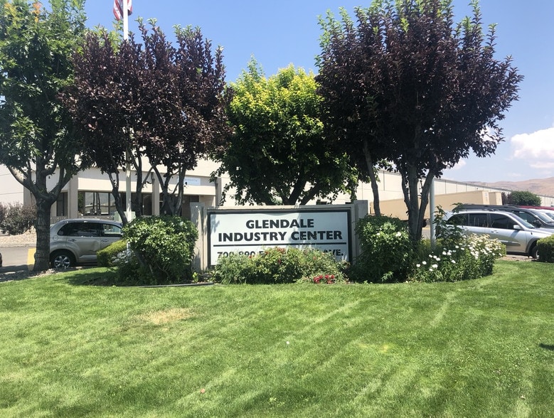 Primary Photo Of 700-798 E Glendale Ave, Sparks Unknown For Lease