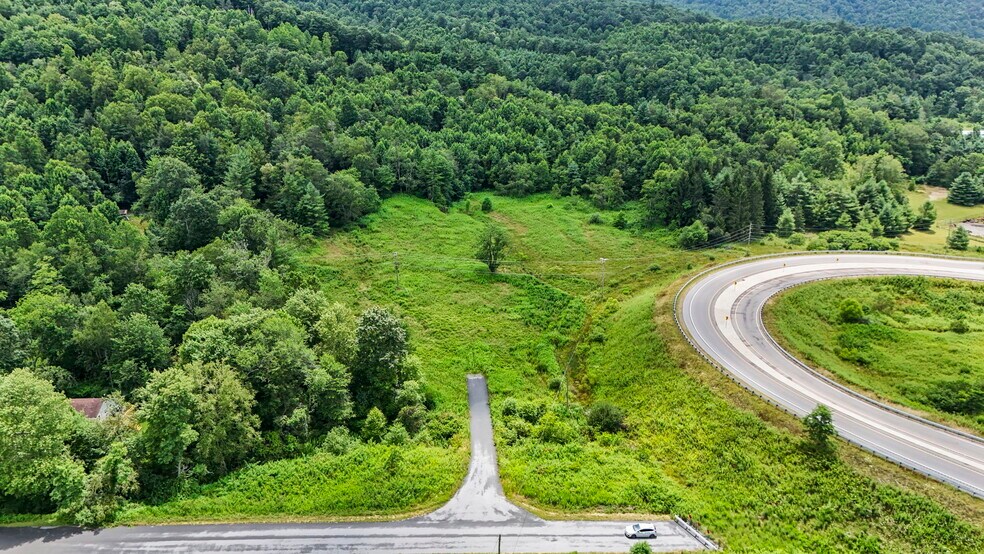 More Photos Of TBD Deep Gap Drive, Deep Gap Land For Sale