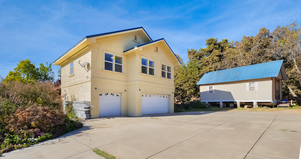 More Photos Of 44952 Vista del Mar, Temecula Winery Vineyard For Sale