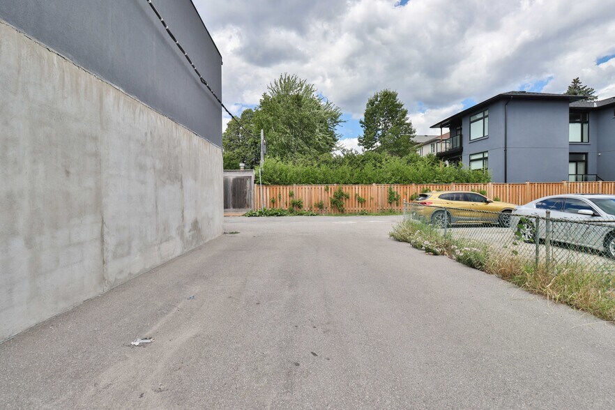 More Photos Of 478 Cosburn Ave, Toronto Storefront Retail Residential For Sale