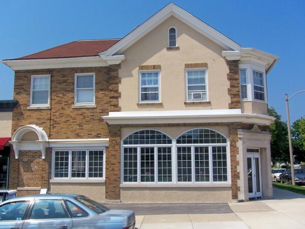 More Photos Of 6100 W Bluemound Rd, Wauwatosa Storefront Retail Residential For Lease