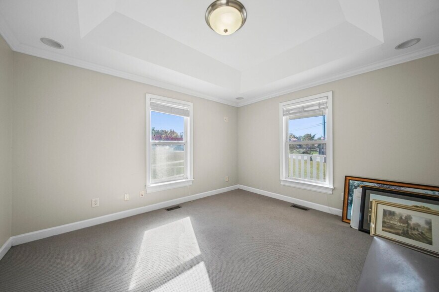 More Photos Of 315 Sutherland Ave, Monroe Loft Creative Space For Sale