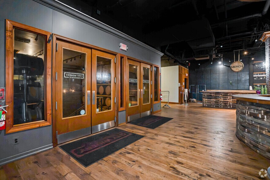 More Photos Of 1350 Okie St NE, Washington Restaurant For Sale