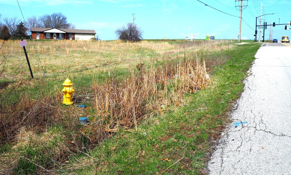 More Photos Of 2416 W Meyer Rd, Wentzville Land For Sale