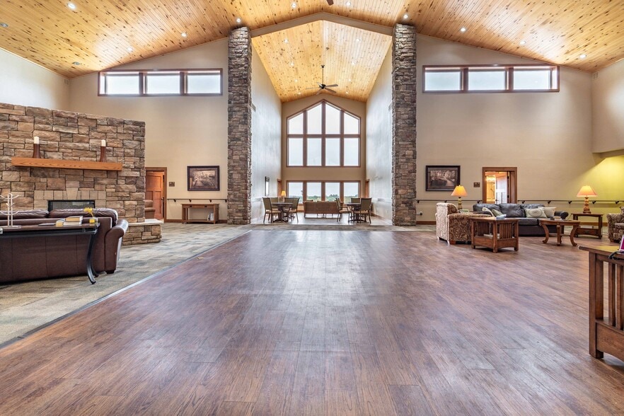 More Photos Of 394 Woodland Dr, Fergus Falls Assisted Living For Sale