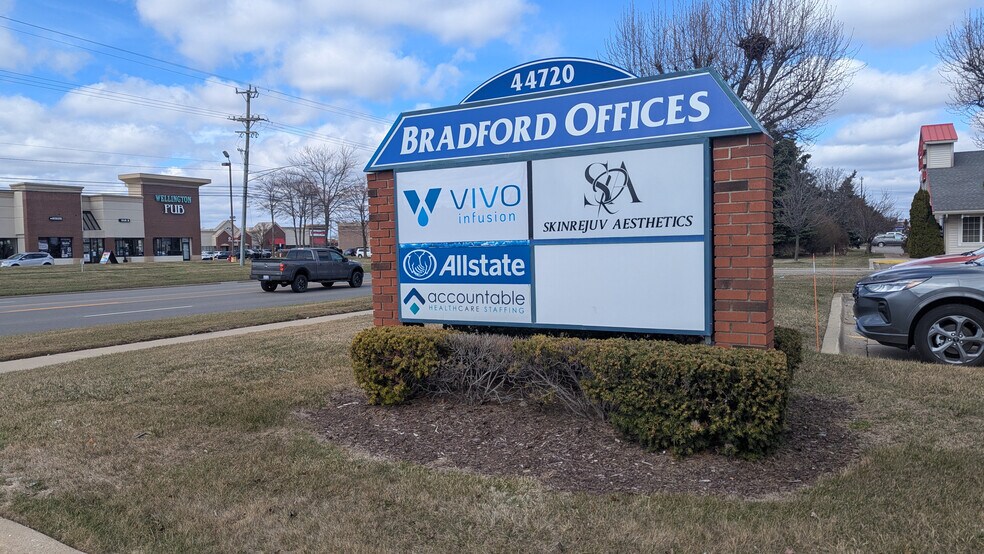 More Photos Of 44720 Hayes Rd, Clinton Township Medical For Lease