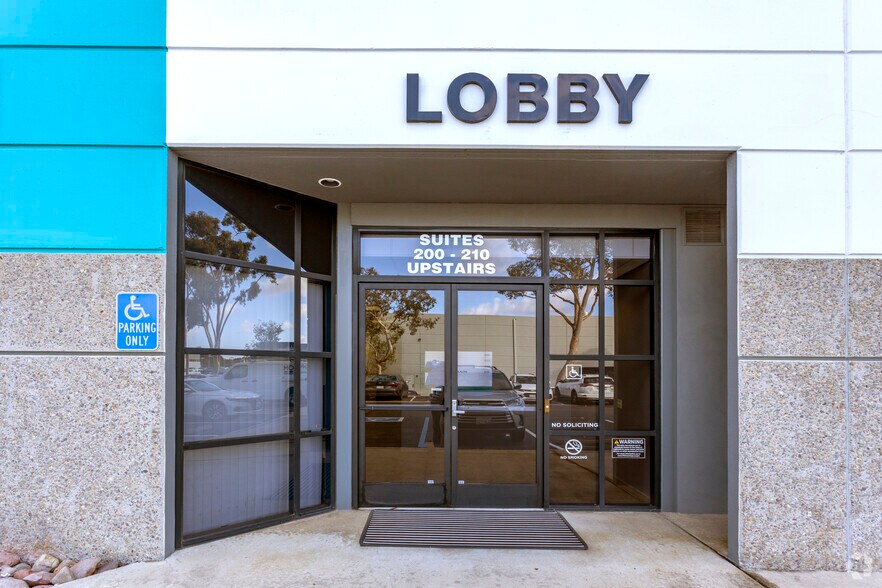 More Photos Of 9520 Padgett St, San Diego Unknown For Lease