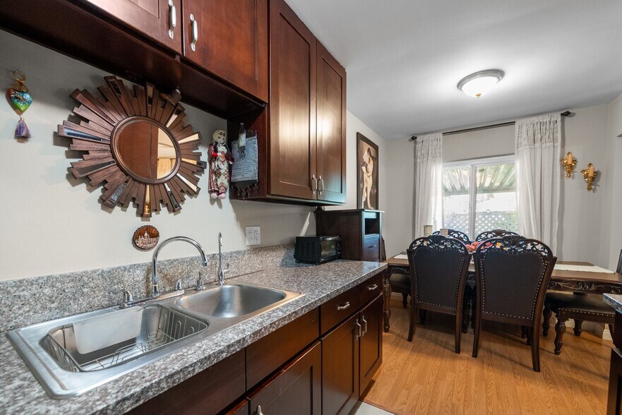 More Photos Of 6661 Wilkinson Ave, North Hollywood Apartments For Sale