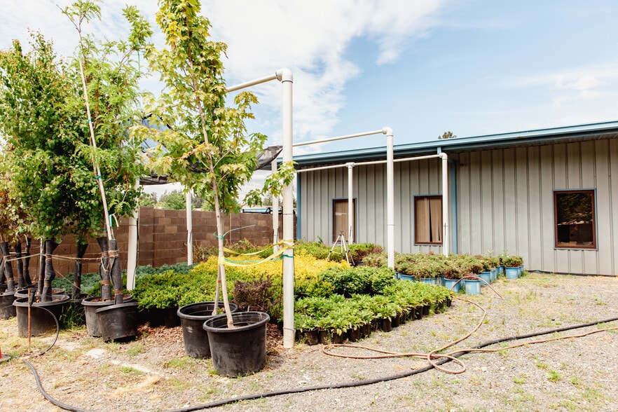 More Photos Of 3448 N Huetter Rd, Post Falls Office For Sale