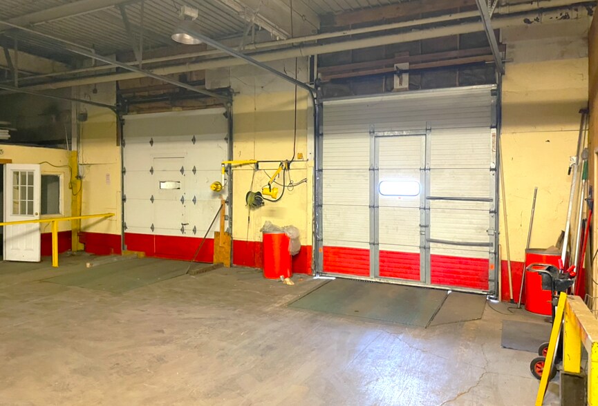 More Photos Of 701 Vine St, Lima Warehouse For Sale