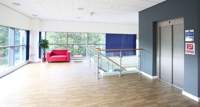 More Photos Of Blackheath Ln, Runcorn Warehouse For Lease