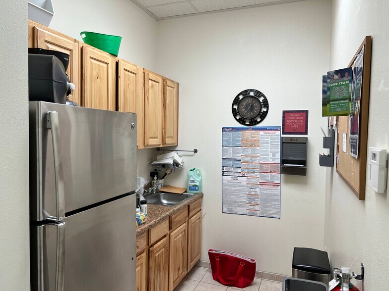 More Photos Of 5096 W Post Rd, Las Vegas Office Residential For Sale