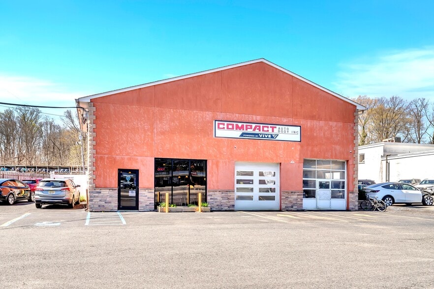 Primary Photo Of 660 Highway 35, Middletown General Retail For Sale