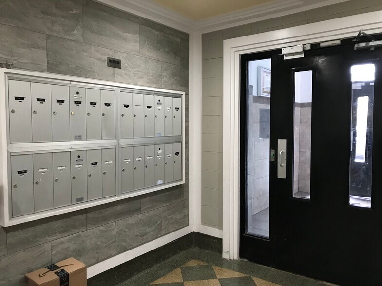 More Photos Of 6 E Sidney Ave, Mount Vernon Apartments For Sale