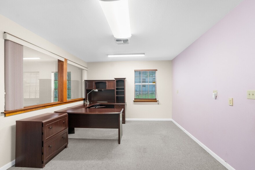 More Photos Of 309 S Main St, Brooksville Specialty For Sale