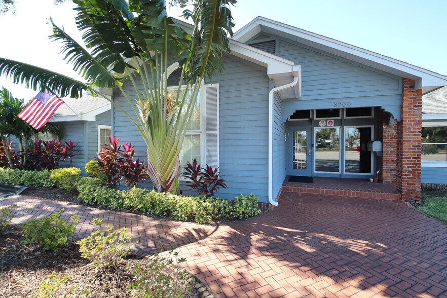 More Photos Of 8200 Seminole Blvd, Seminole Medical For Sale