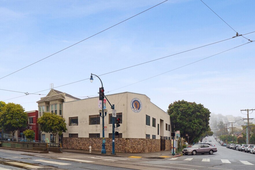 More Photos Of 390 Ashton Ave, San Francisco Office For Sale